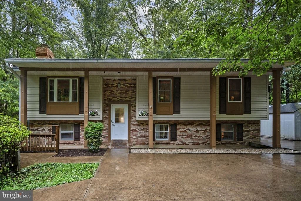 Photo of 11039 TIMBERVIEW DRIVE