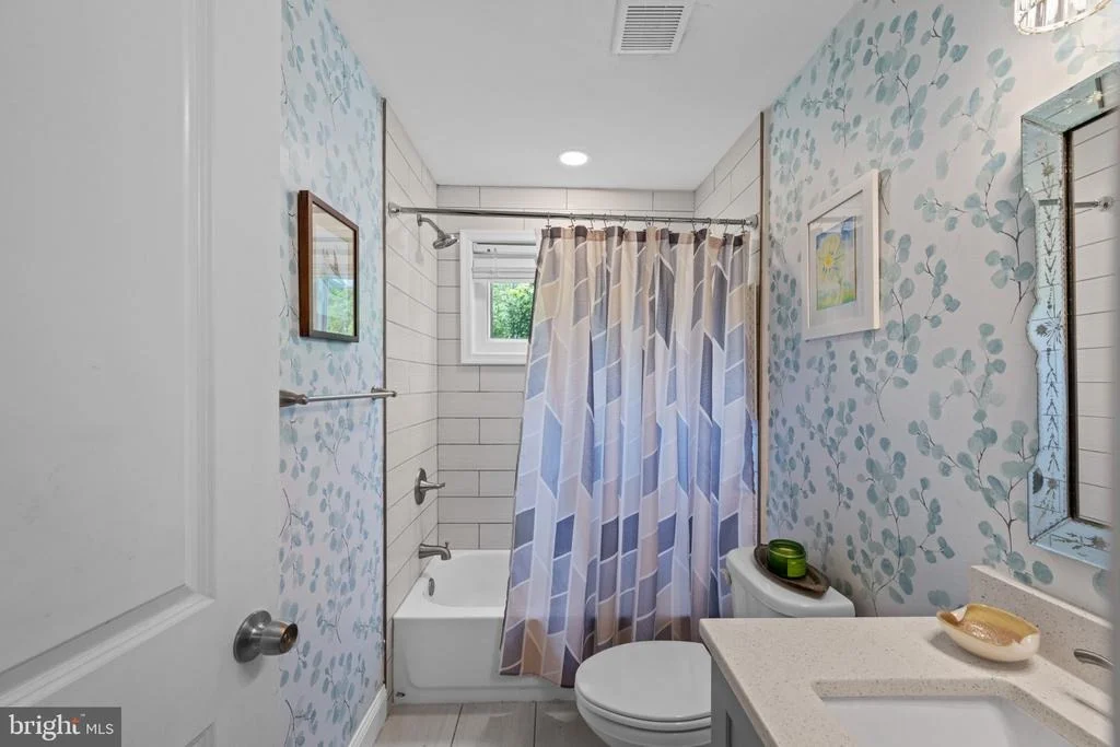 Photo of 803 JOPPA ROAD W
