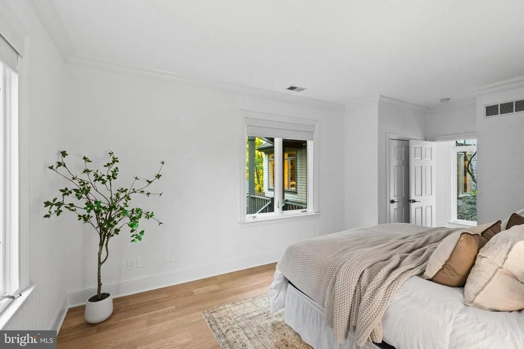 Photo of 3137 BLENDON ROAD