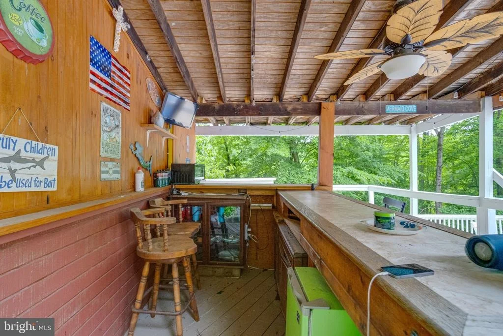 Photo of 44 ALGONQUIN DRIVE