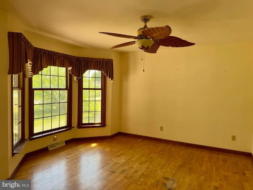 Photo of 37 JOHN ANDREWS DRIVE