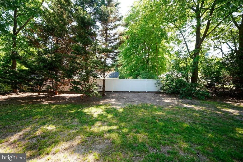 Photo of 11 MAPLEWOOD DRIVE