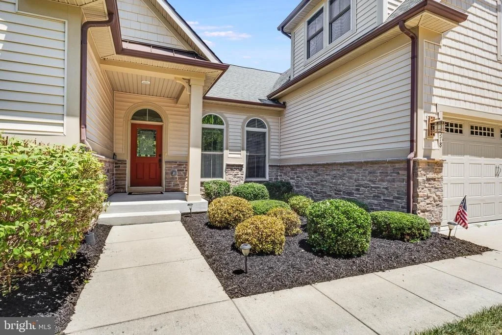 Photo of 30578 SILVERTON ROAD