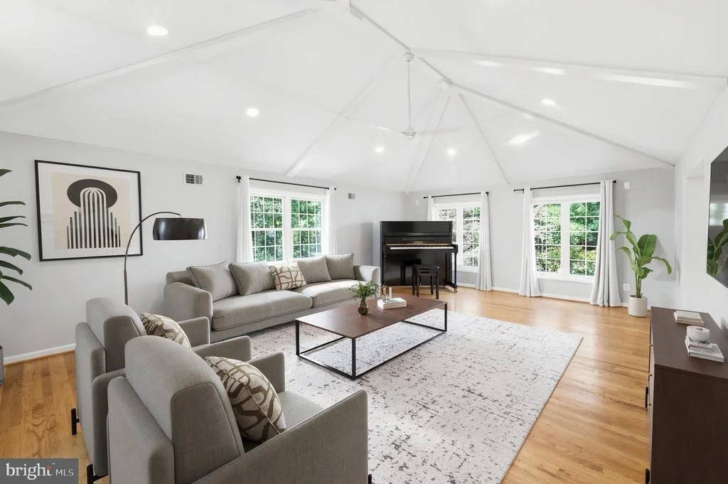Photo of 14303 NORTHWYN DRIVE
