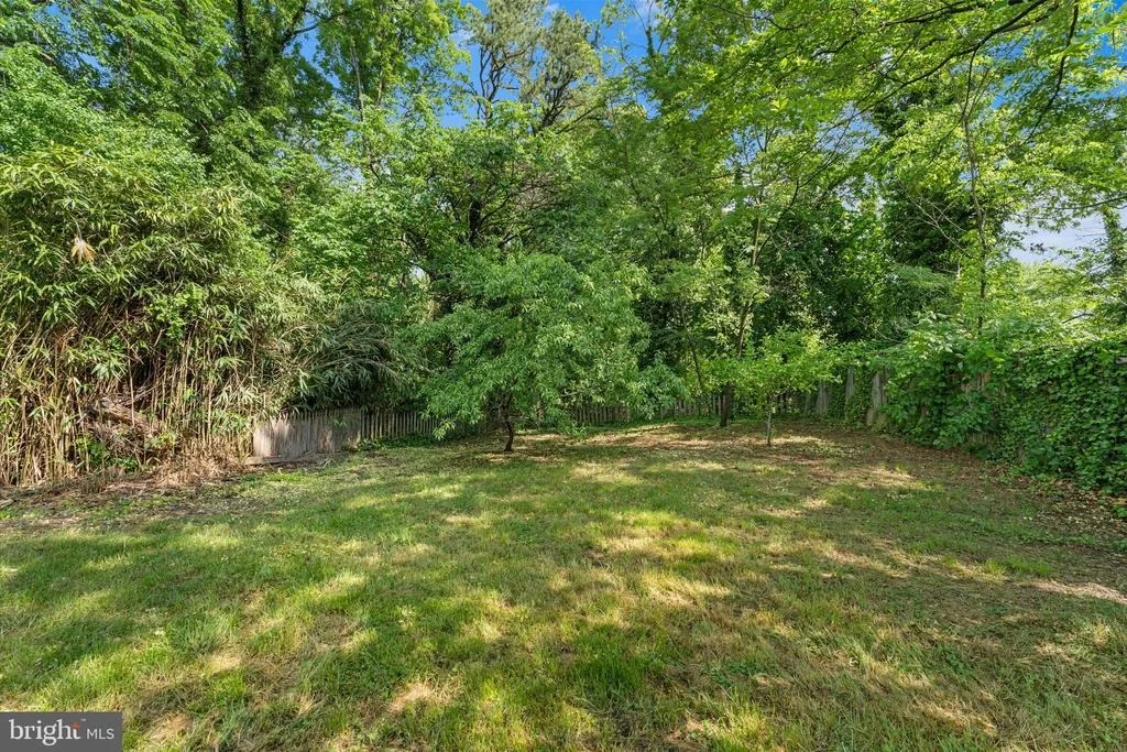 Photo of 1258 GUILDFORD ROAD