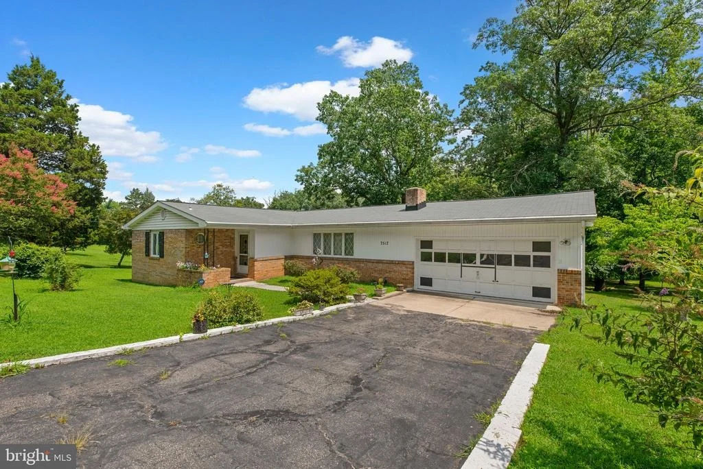 Photo of 7517 RACE ROAD