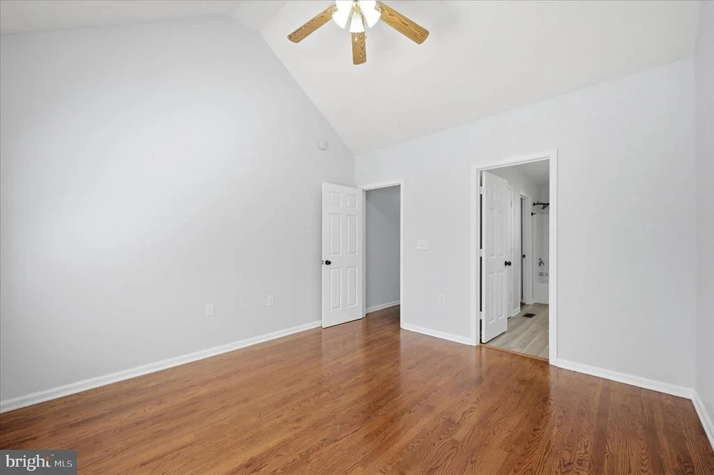 Photo of 282 FORD CIRCLE