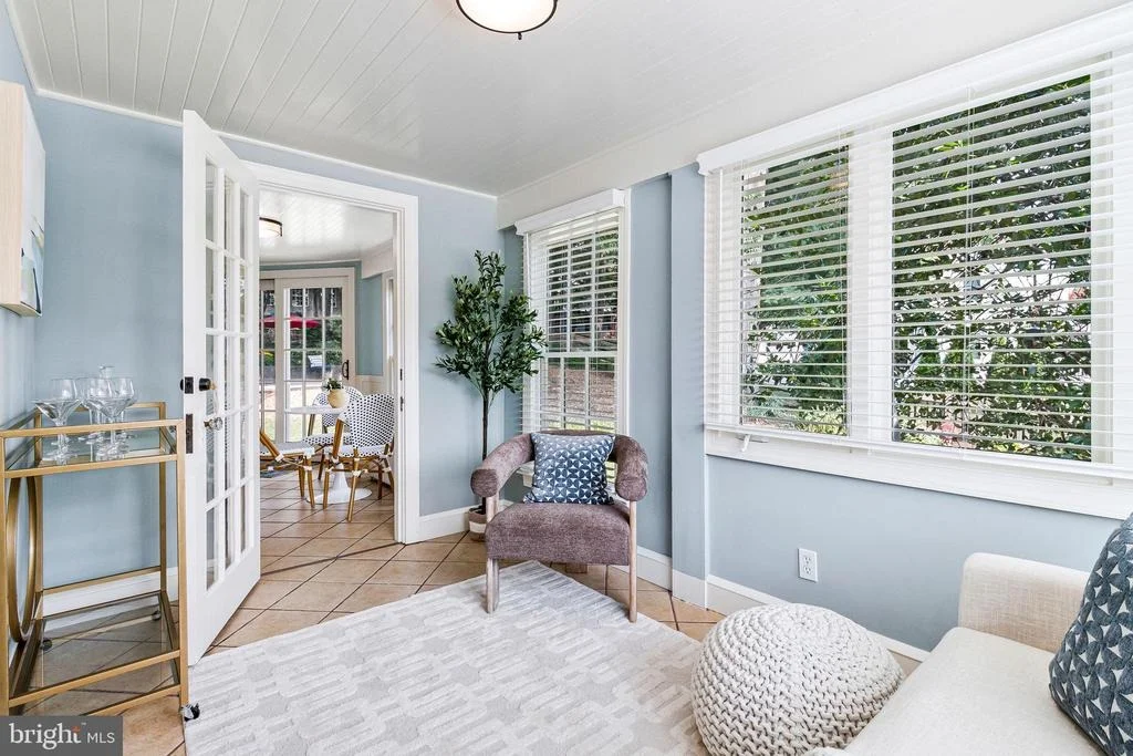 Photo of 4701 RIVER ROAD