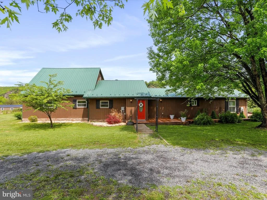 Photo of 1063 GEORGE ARNOLD LANE