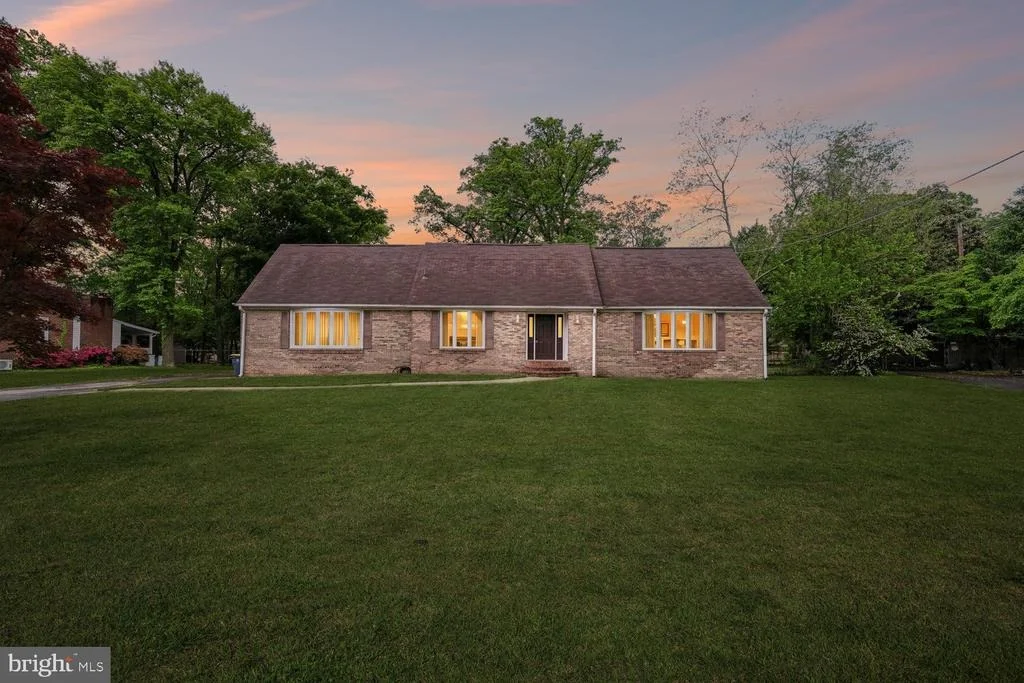 Photo of 6701 BIRCH LANE