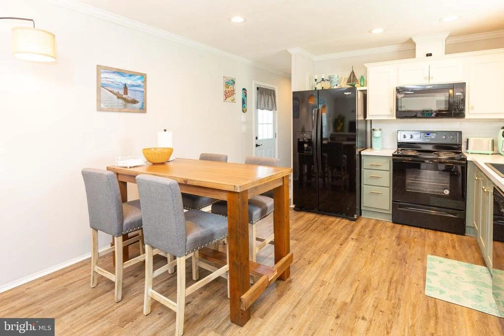 Photo of 31696 SIHAM ROAD