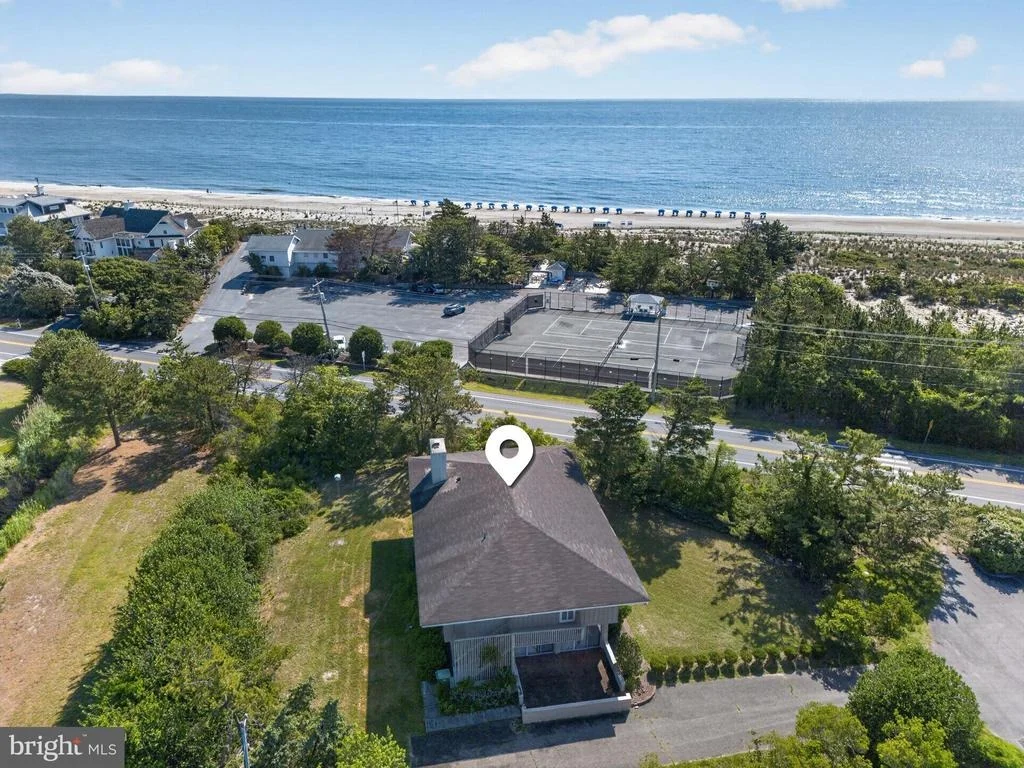 Photo of 1 TIDEWATERS ROAD