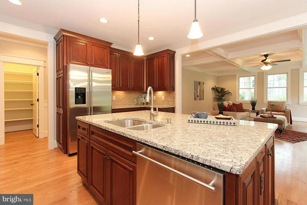 Photo of 6403 OLD DOMINION DRIVE