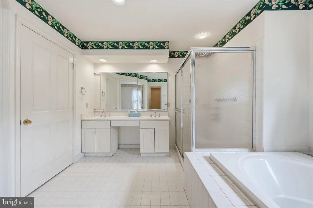 Photo of 2429 BEAR DEN ROAD