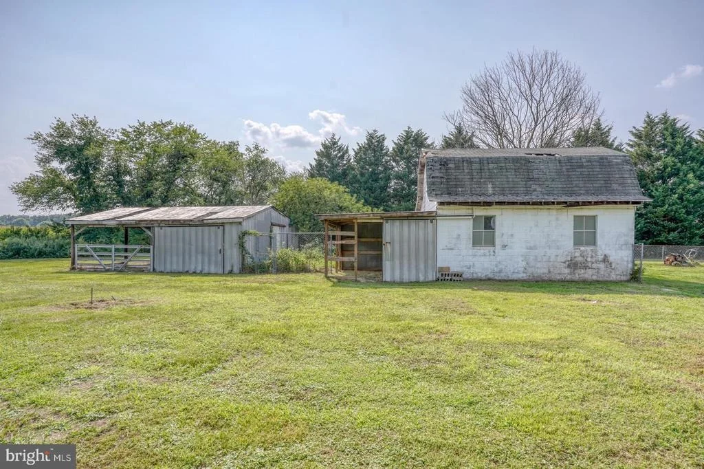 Photo of 2083 E DENNEYS ROAD