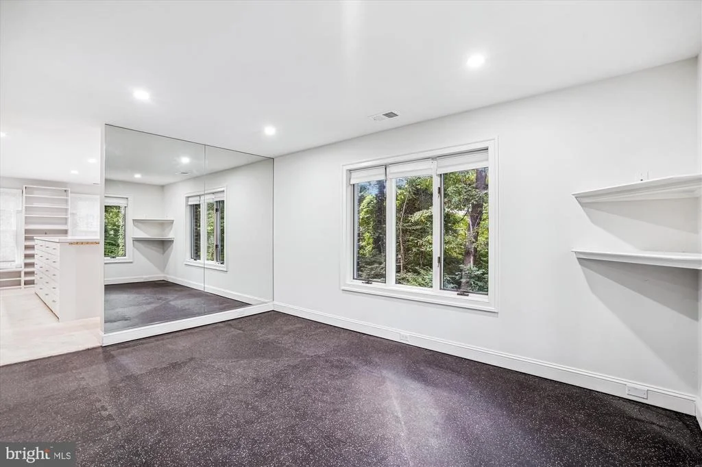 Photo of 8849 TUCKERMAN LANE