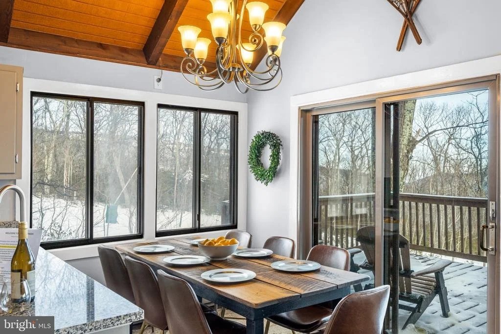 Photo of 142 SQUIRREL TREE LANE