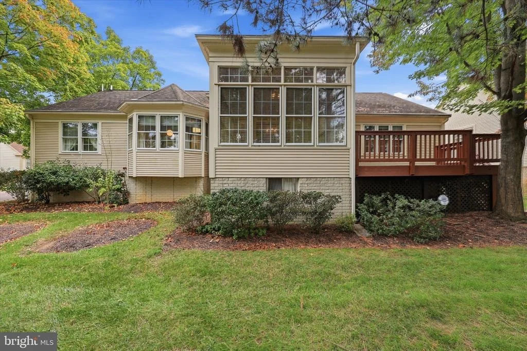 Photo of 2429 BEAR DEN ROAD