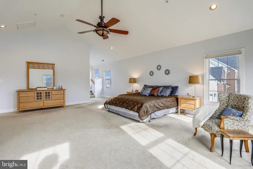 Photo of 24701 FARMVIEW LANE