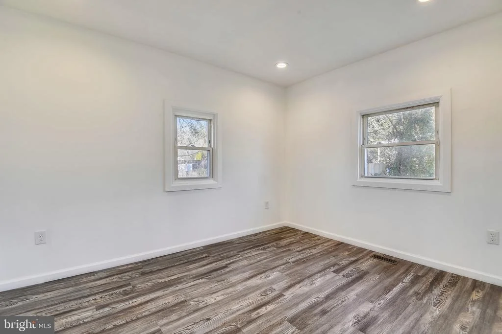 Photo of 8062 TELEGRAPH ROAD