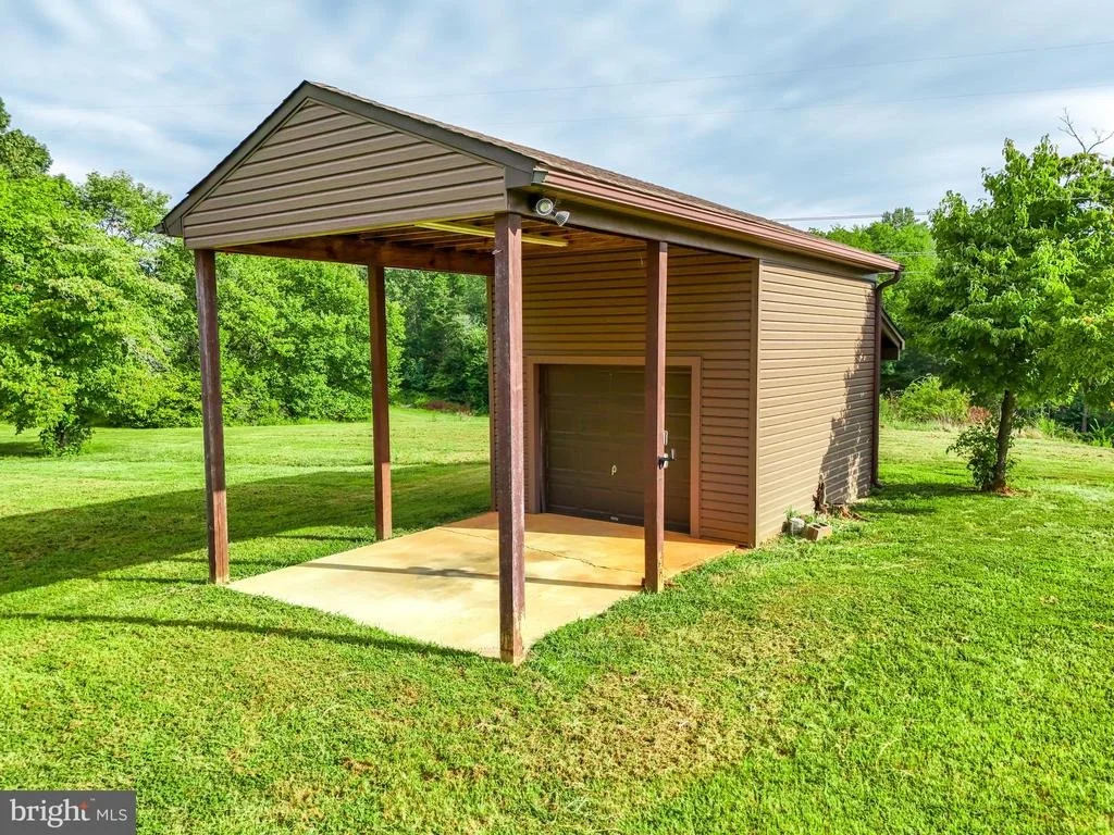 Photo of 3807 BEAR TREE LANE