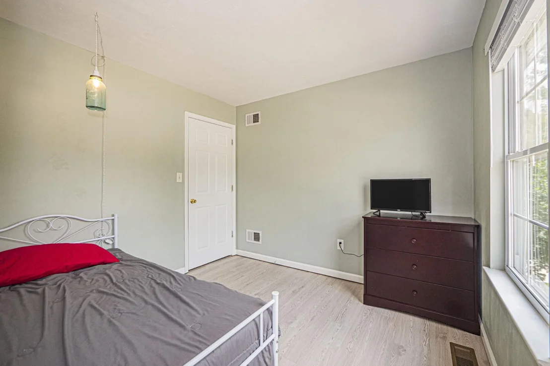 Photo of 13 BONNIEFIELD CIRCLE