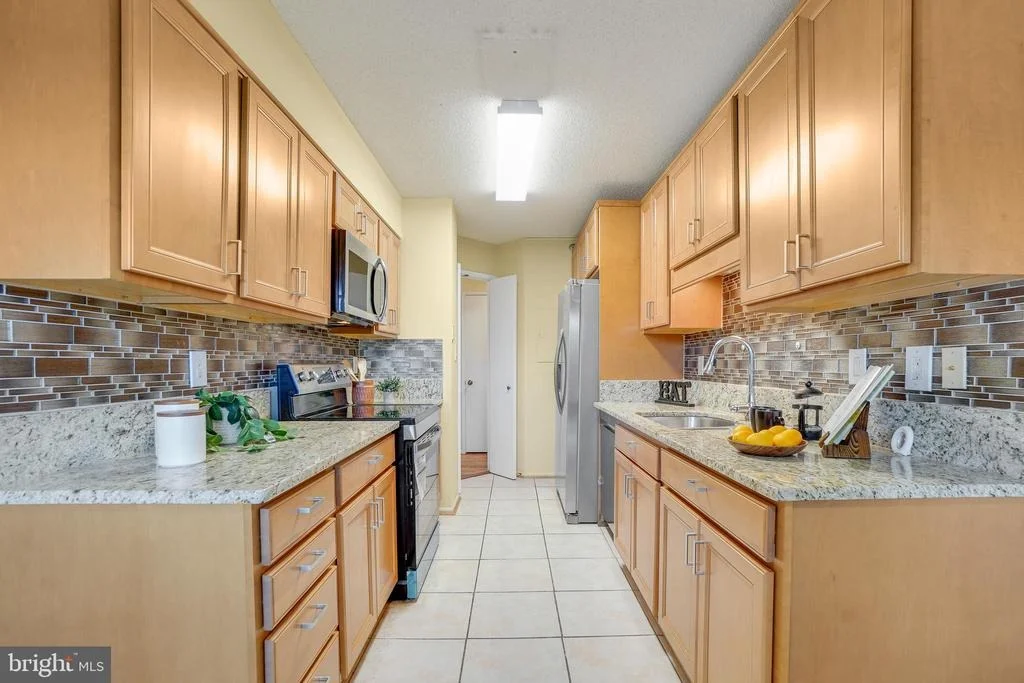 Photo of Unit 3621 at 15115 INTERLACHEN DRIVE
