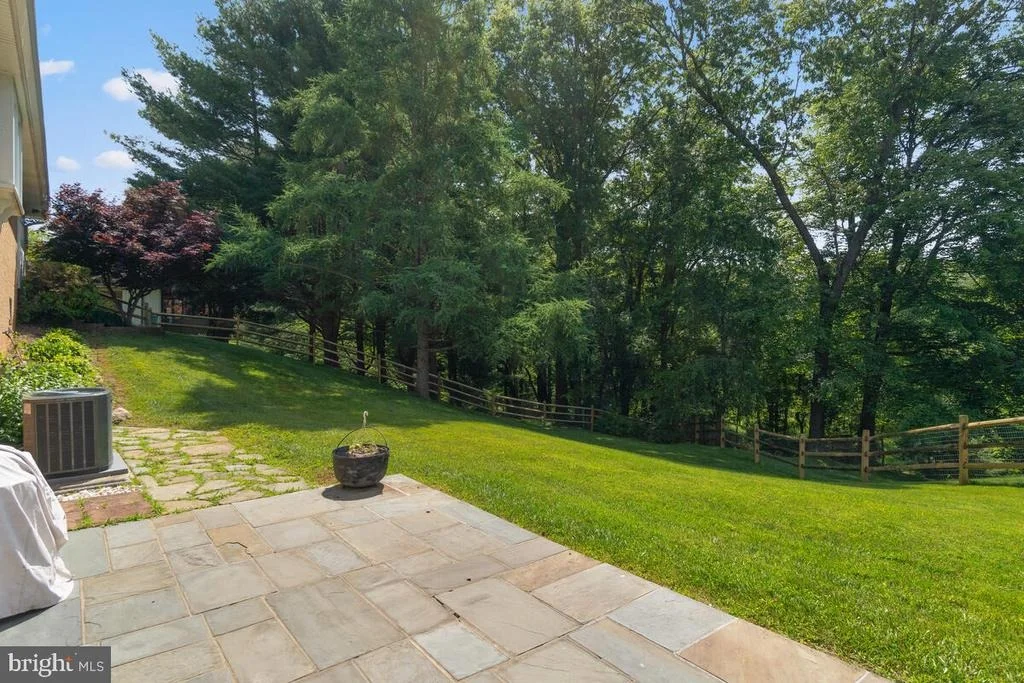 Photo of 3324 LLEWELLYN FIELD ROAD