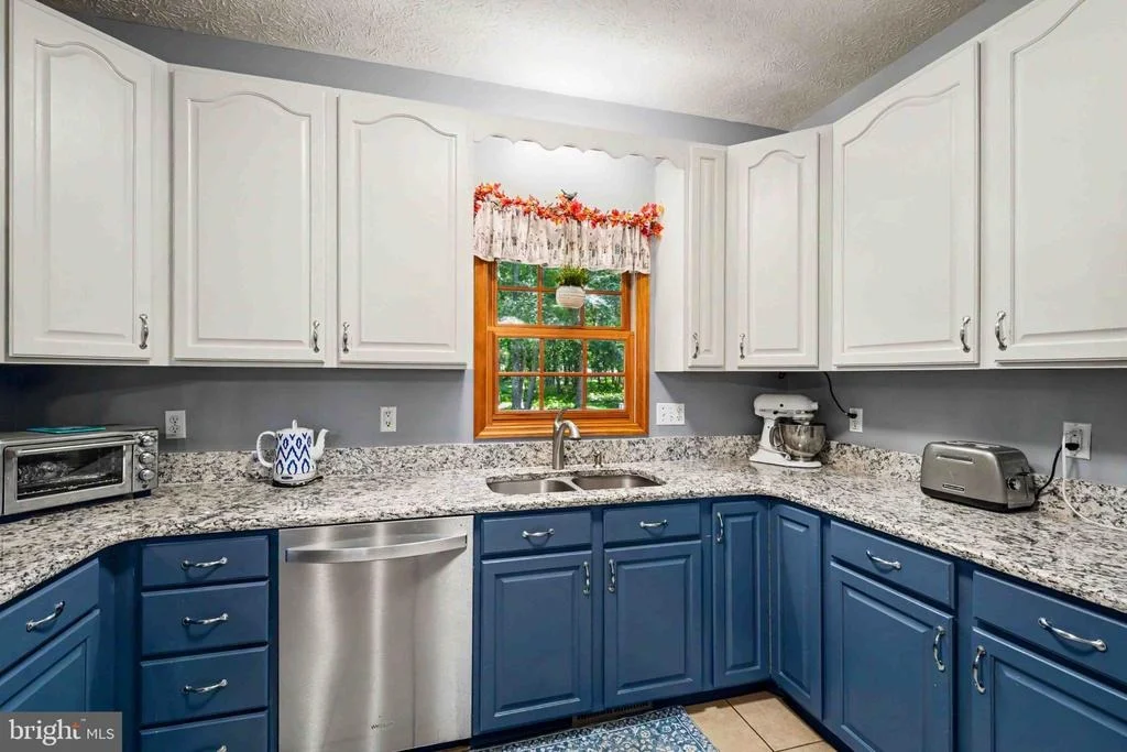 Photo of 355 MARKWOOD DRIVE