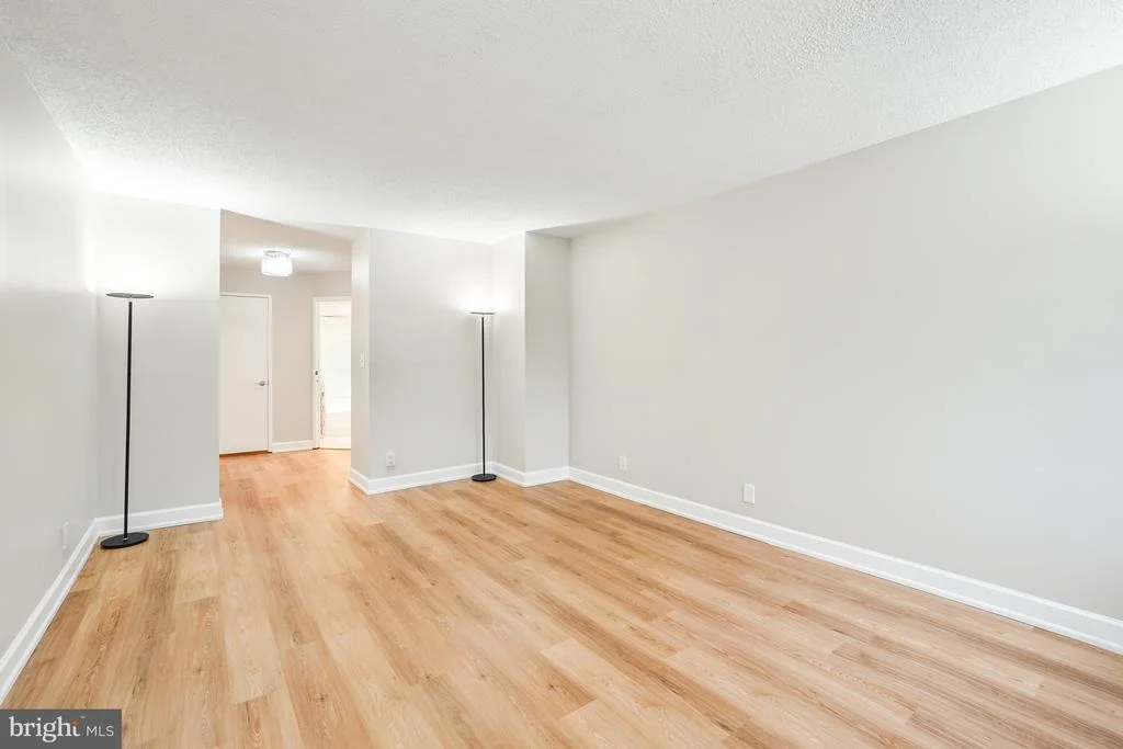 Photo of Unit 601 at 5904 MOUNT EAGLE DRIVE