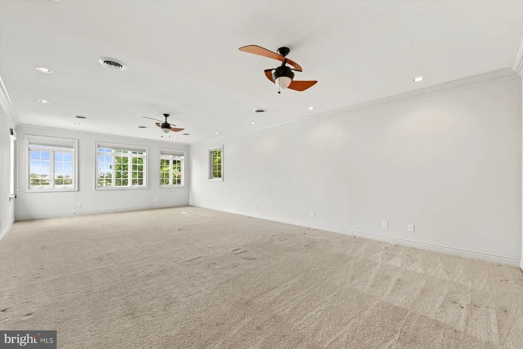 Photo of 20340 SILVER LAKE DRIVE