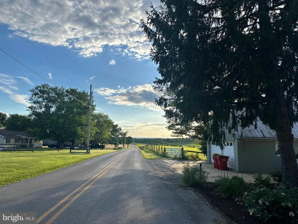Photo of 6155 KING ROAD