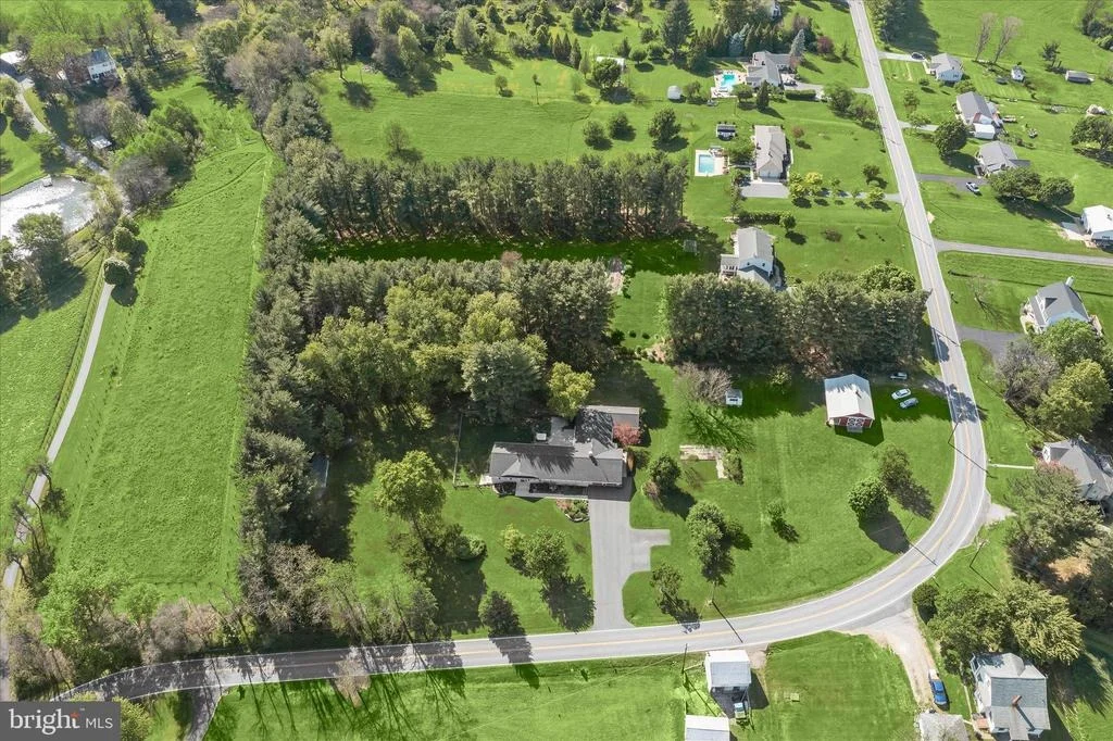 Photo of 2616 QUEBEC SCHOOL ROAD