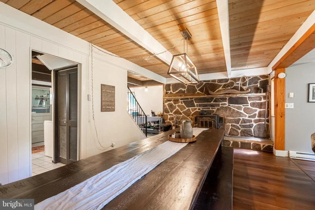 Photo of 4838 BEAR CREEK ROAD
