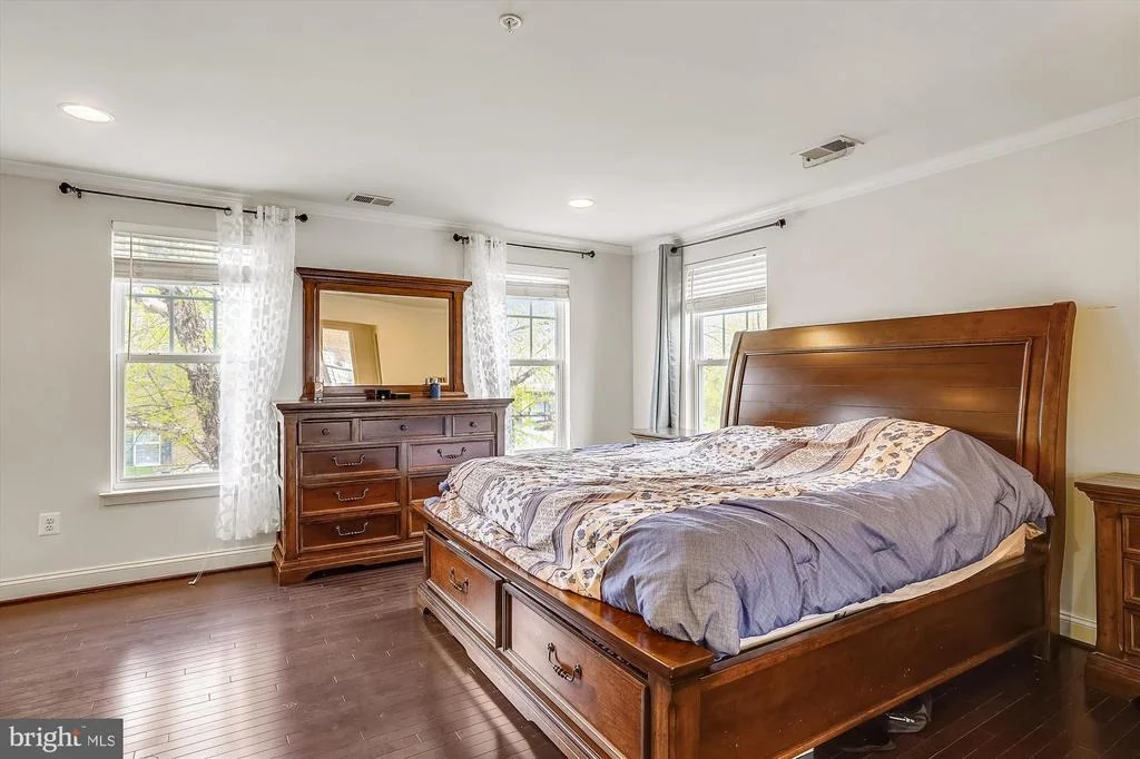 Photo of 23621 SUGAR VIEW DRIVE