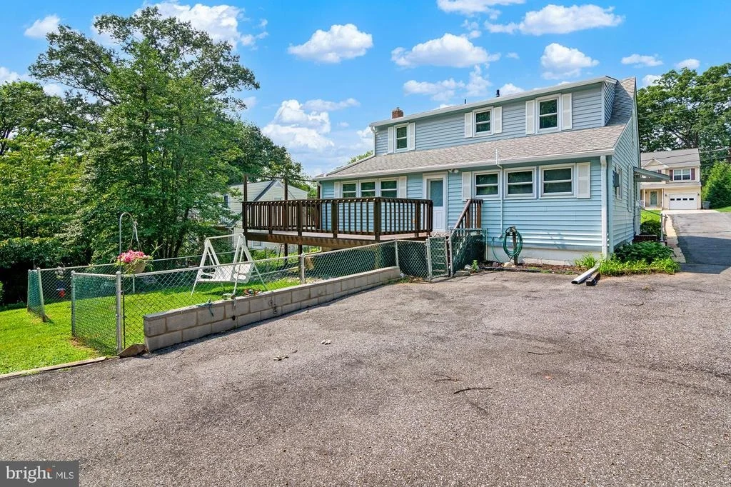 Photo of 4903 CEDAR AVENUE