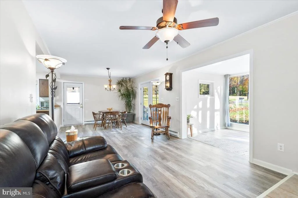 Photo of 6936 LINGANORE ROAD