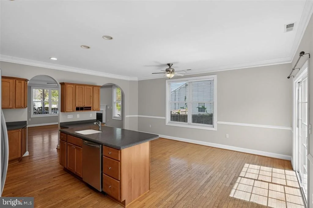 Photo of 1604 ORIOLE ROAD