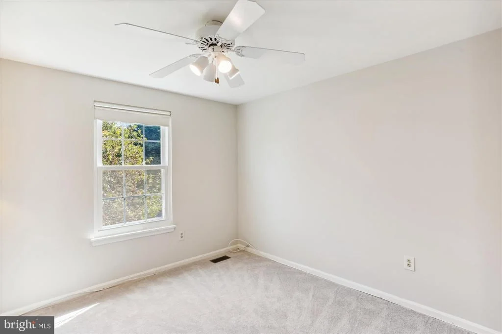 Photo of 927 POINTER RIDGE DRIVE