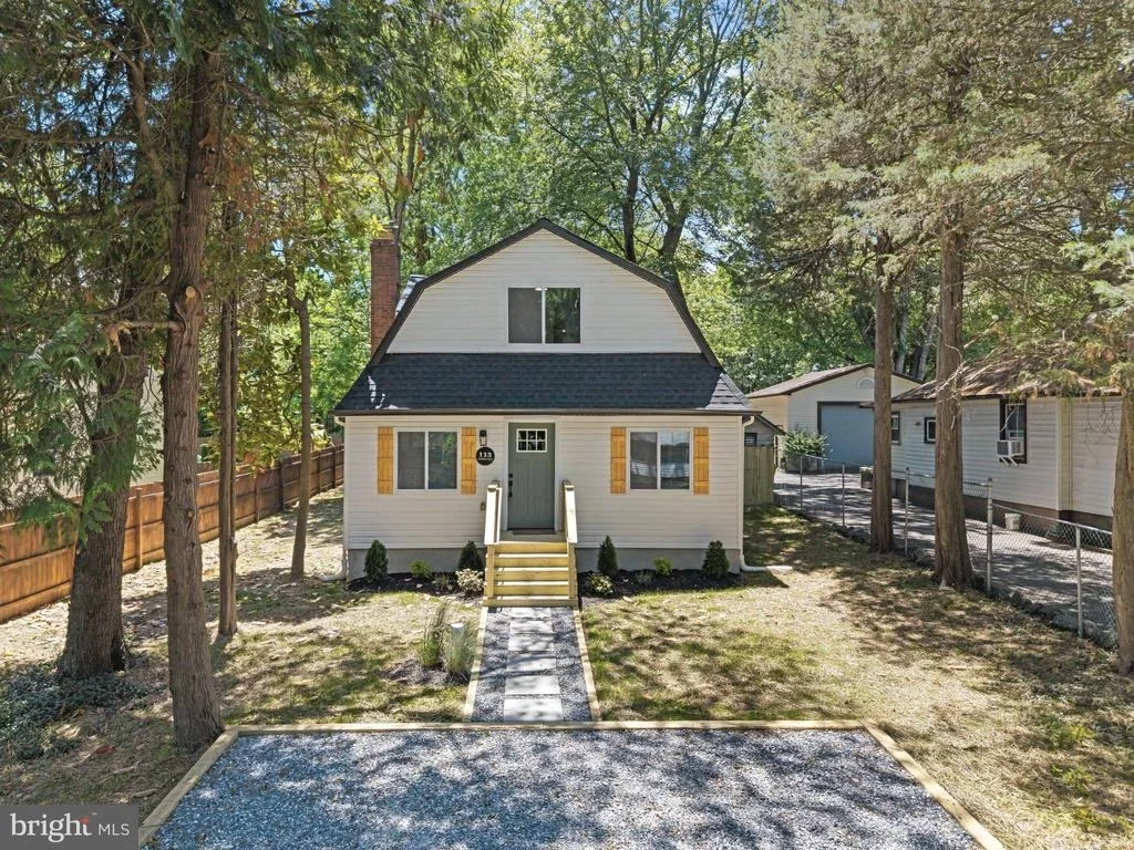 Photo of 113 LINDEN AVENUE