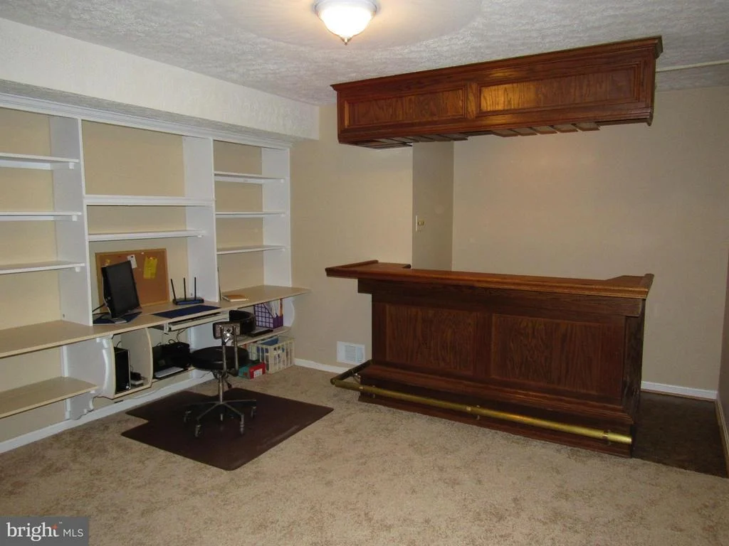 Photo of 6700 HUNTSMAN BOULEVARD