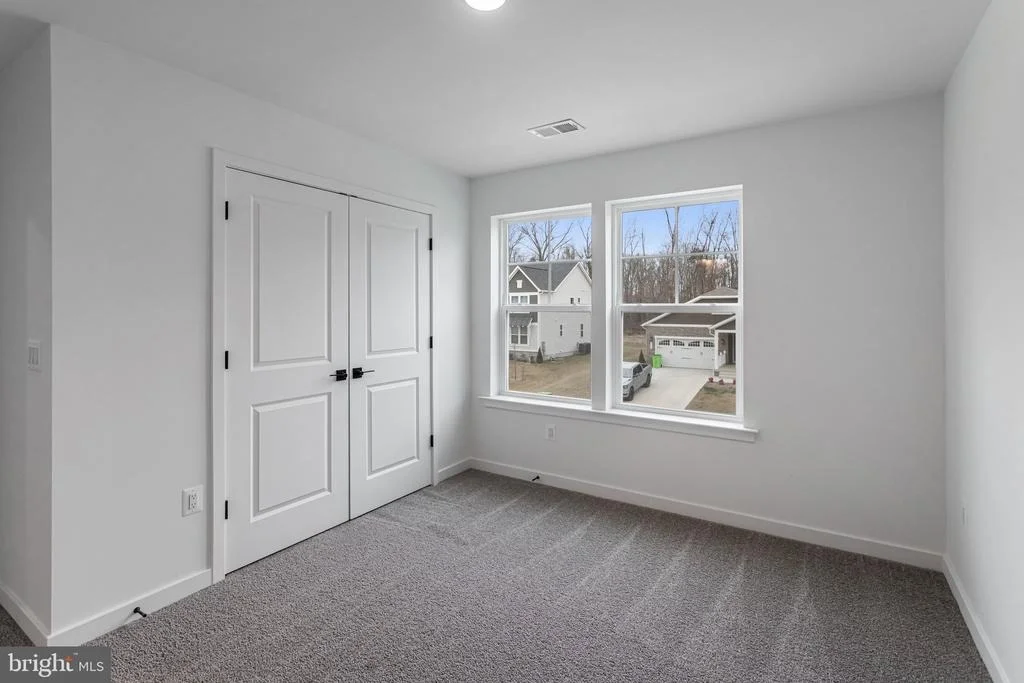 Photo of 2083 SPRINGVALE DRIVE