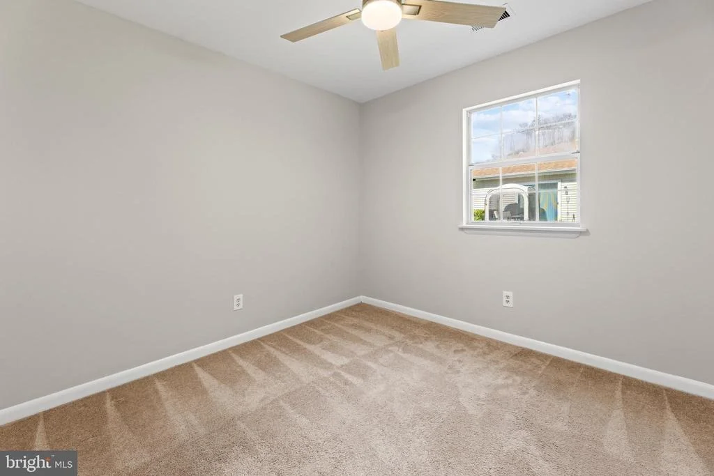 Photo of 593 PLAIN ROAD