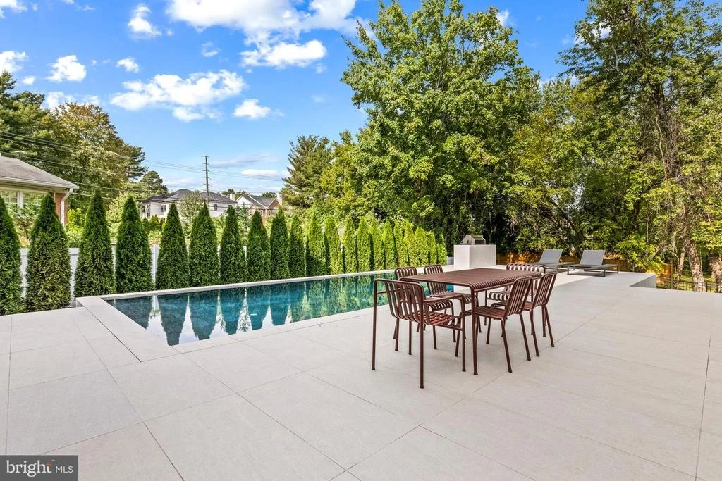 Photo of 7216 DAVIS COURT