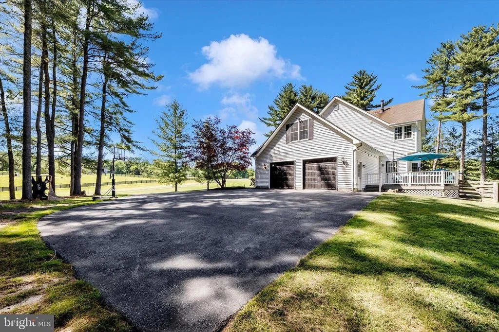 Photo of 12551 NEW WINDSOR ROAD