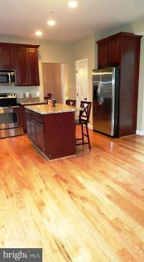Photo of 9263 CARTERSVILLE ROAD