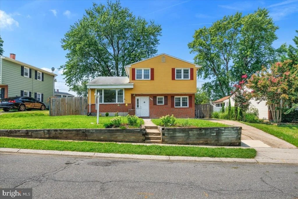 Photo of 432 MADINGLEY ROAD