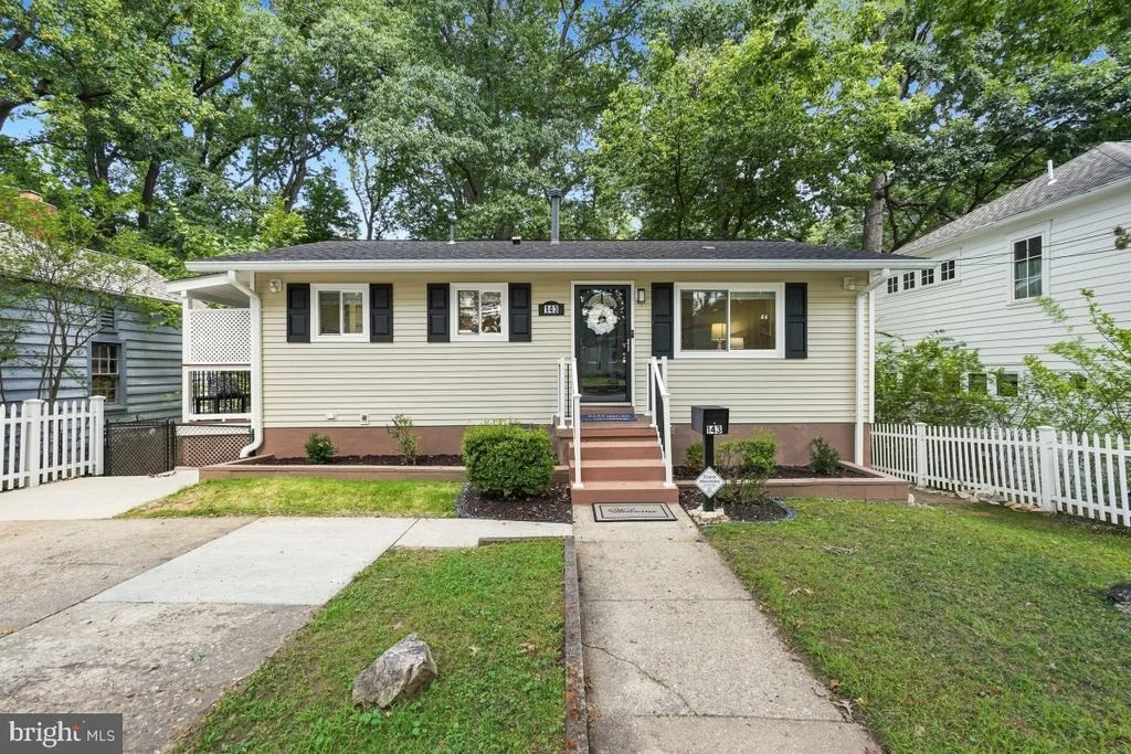 Photo of 143 RITCHIE AVENUE