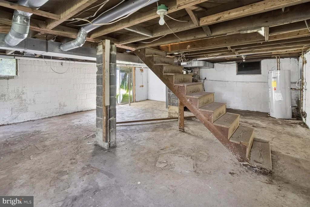 Photo of 15325 HOLLY GROVE ROAD