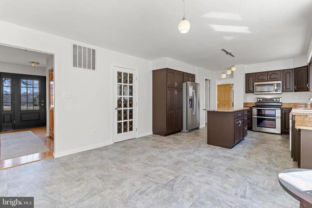 Photo of 3817 MOUNT AIRY DRIVE